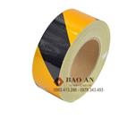 Cuộn dán phản quang vàng đen 5cm